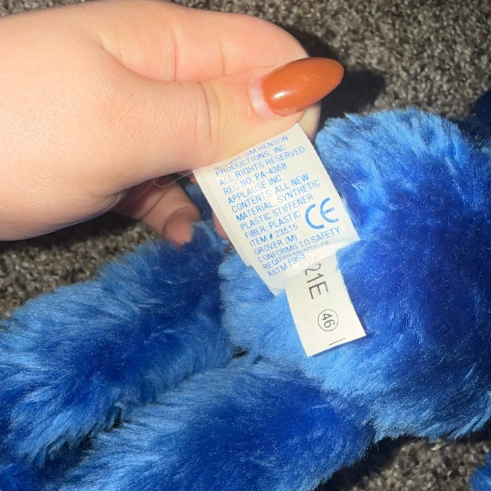 Grover‎ 1993 stuffy